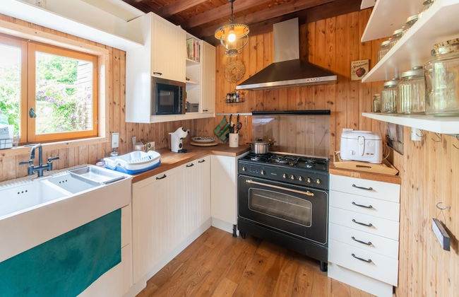 Holiday Home in Bievre With Garden - Foto 10