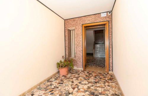 GuestHost - Charming apartment with parking! - Photo 30