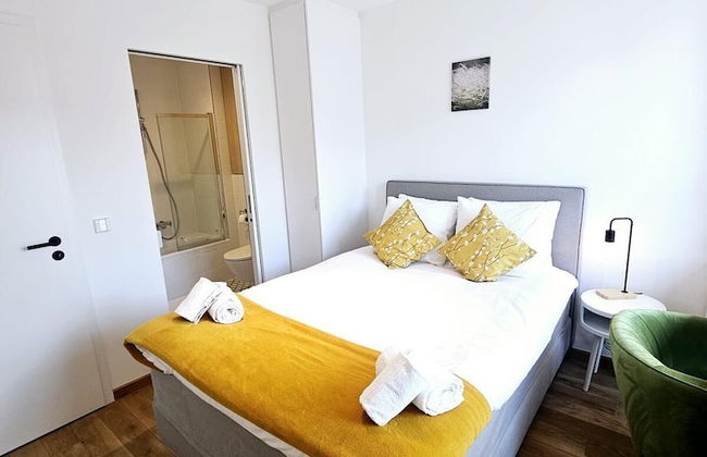 Spacious 3 bedroom large terrace&parking - Foto 1