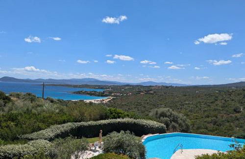 Supreme Beach Location with pool at Cala Sassari - Foto 18