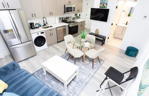 Lux Capitol Hill Vacation Home, In-House Services - Foto 7