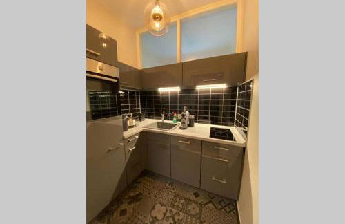 Perfekter Altbaucharme in zentraler Lage ! - Foto 3