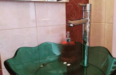 Chara host - Foto 24