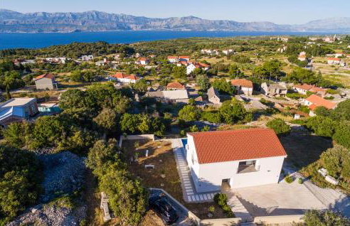 Amazing Home In Supetar Brac - Foto 18