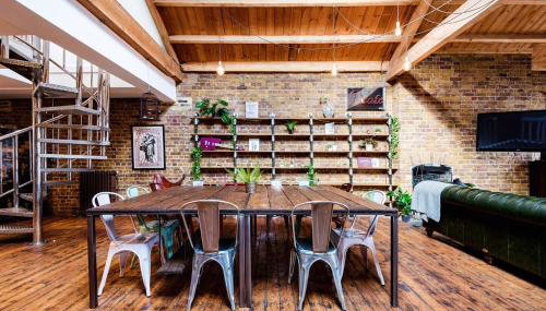 Penthouse Loft apartment with roof terrace Not for events or parties - Foto 4