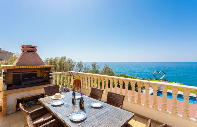 Villa Beach Heaven in Pomos - Foto 26