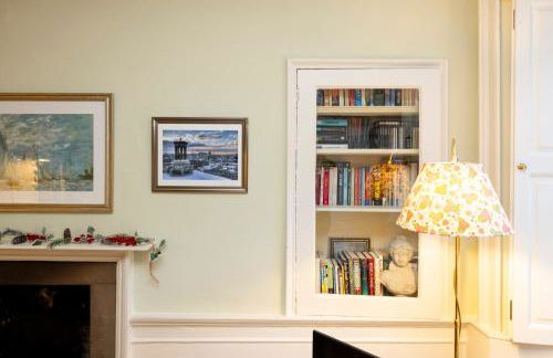 JOIVY Beautiful apartment, private garden, Calton Hill - Foto 12