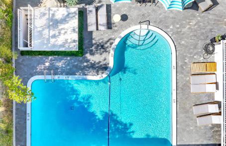 Aureum Stay Beachside Two Bedroom with Pool near Boca Beach - Foto 38