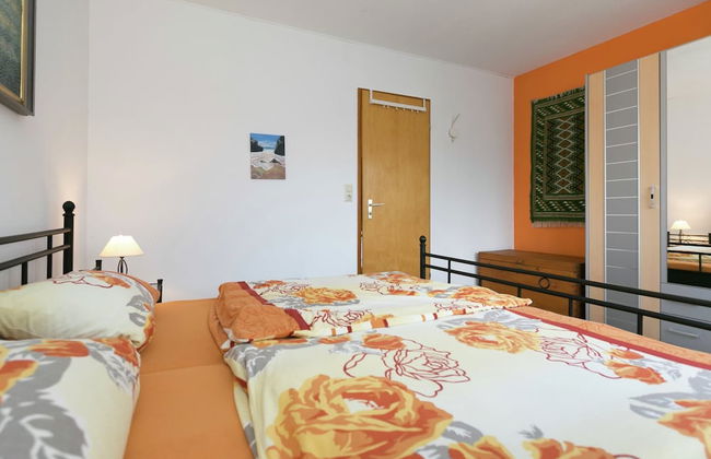 Charming Holiday Home in Liebenscheid by Forest - Foto 2