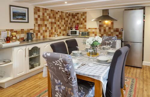 Plas Eithin - Photo 8