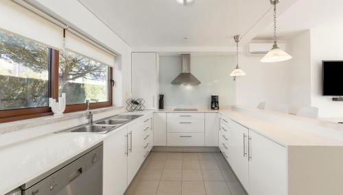 Charming Villa Óbidos by LovelyStay - Photo 3