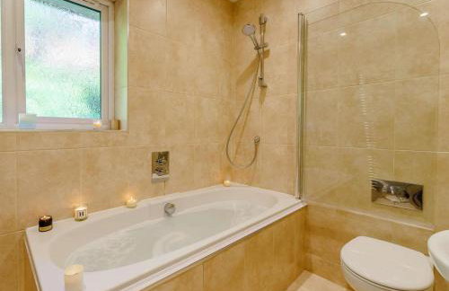 3 Bed in Keswick oc-90266 - Photo 10