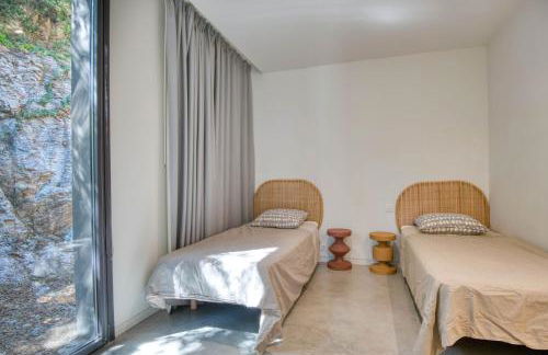 Lujo contemporaneo con vista al mar cerca Sa Riera - Foto 28