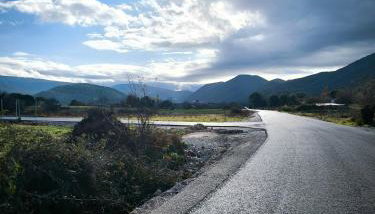 Chalet Επισκοπικό Ιωάννινα Ξύλινο σπίτι σε κτήμα - Foto 3