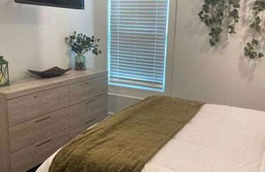 Cozy 2-bedroom Farmhouse with parking on premise - Foto 11