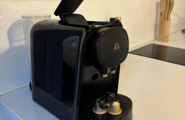 Grand F1 Centre Historique Ecusson 10Min Comédie - Foto 11