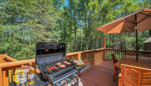 Secluded Log Cabin with Hot Tub Fire Pit Game Room - Foto 5