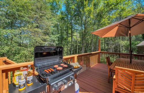 Secluded Log Cabin with Hot Tub Fire Pit Game Room - Foto 5