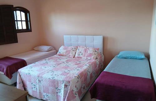 Casa Espaçosa com Piscina, 3 Quartos e Wi-Fi - Foto 26