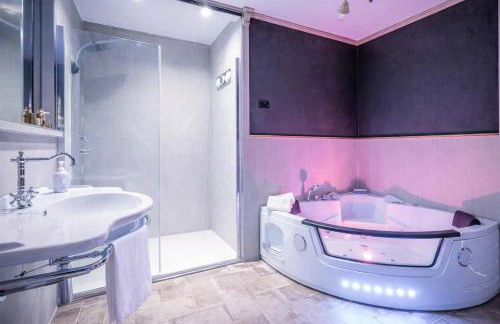 VILLA Castel del Monte - Panoramic Tuscan Villa with Jacuzzi - Foto 8