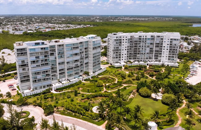 MARINA Beachfront 2 BDR- Amazing Oceanview - Foto 26