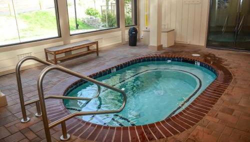 Mammoth Ski & Racquet with Shared Hot Tub & Pool - Foto 5