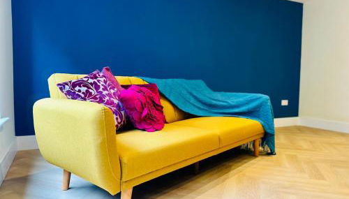 LivinSpace- Modern and spacious 2 bed flat in Central Sutton - Foto 2