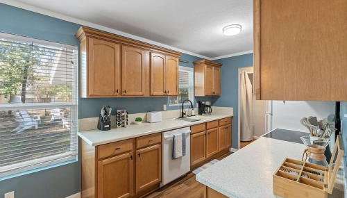 The Hickory House with Firepit- Boat Ramp Access to Cedar Creek Lake - Foto 3