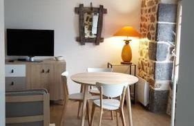 Studio chaleureux 5 mns chaine des Puys - Foto 2