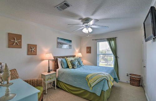 Walk to Galveston Beach Pet-Friendly Home with Deck - Foto 17