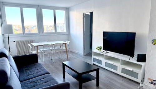 Appartement au pied du métro. - Photo 1