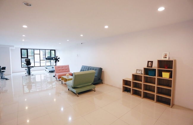 Pintree Service Apartment Pattaya - Foto 43