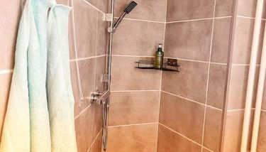 Apartment nähe Flughafen DUS - Photo 3, towels, Shower