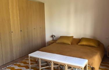 Contemporary Villa with Pool - Foto 33