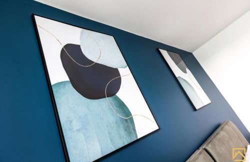 Luxury 2-bed In central MK By Valore Property Services - Photo 12