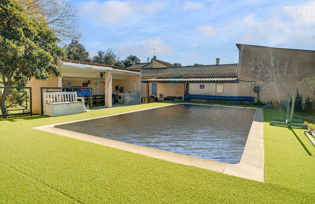 Villa With Swimming Pool in Sorgues - Foto 31