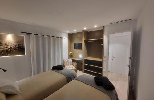 Piso céntrico de 3 habitaciones con terraza y vistas - Foto 13