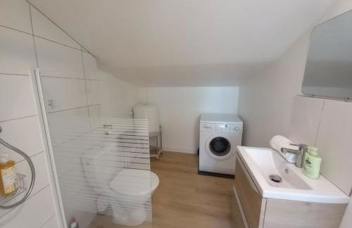 Studio Proche Centre ville avec Place de Stationnement - Foto 10