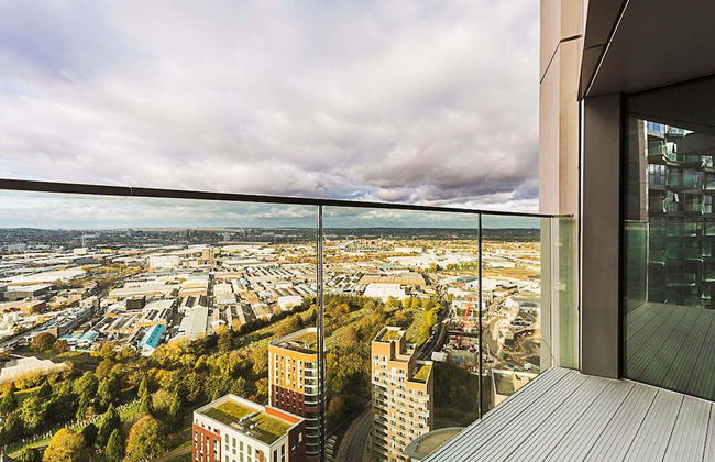 Icon Tower Flat III - Photo 45