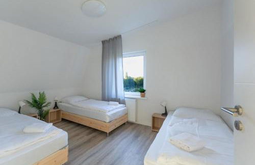 T&K Apartments - 1 to 4 Room Apartments - 20min to TradeFair Messe Airport Düsseldorf - Photo 62