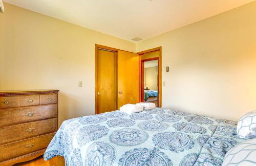 Watertown Home with Yard 1 Mi to Echo Lake Park! - Foto 19