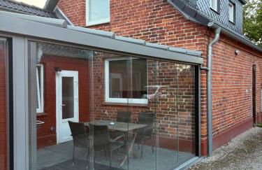 Haus für Handwerker und Monteure - Foto 1