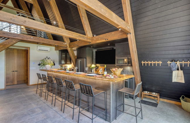 Lazy River Glamp-house by Avantstay Newly Built, Luxe Indoor-outdoor Living - Foto 6