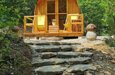 Hope Mountain Escape Poland, Charming Barrel House - Foto 3