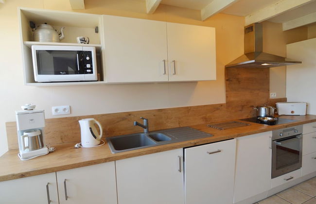 Modern Farmhouse in Chassepierre With Terrace - Photo 16