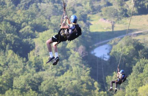 Unique Fully Restored Landmark Barn in Hudson - Foto 62