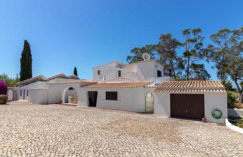 4 Bed Villa, Pool & Tennis Court in Carvoeiro - Foto 28