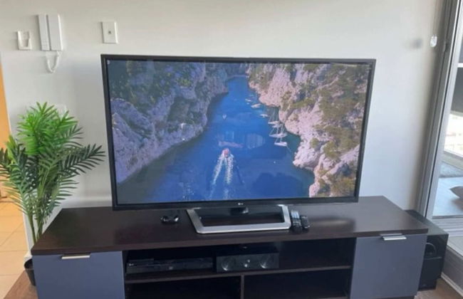 Spacious One Bedroom Apartment- With Large Balcony - Foto 15