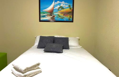 Casa no Centro com ar condicionado a 700m da Rodoviária do Centro - Foto 2