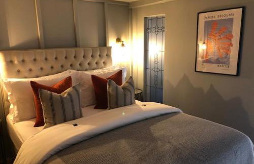 Riverside Retreat - Photo 5